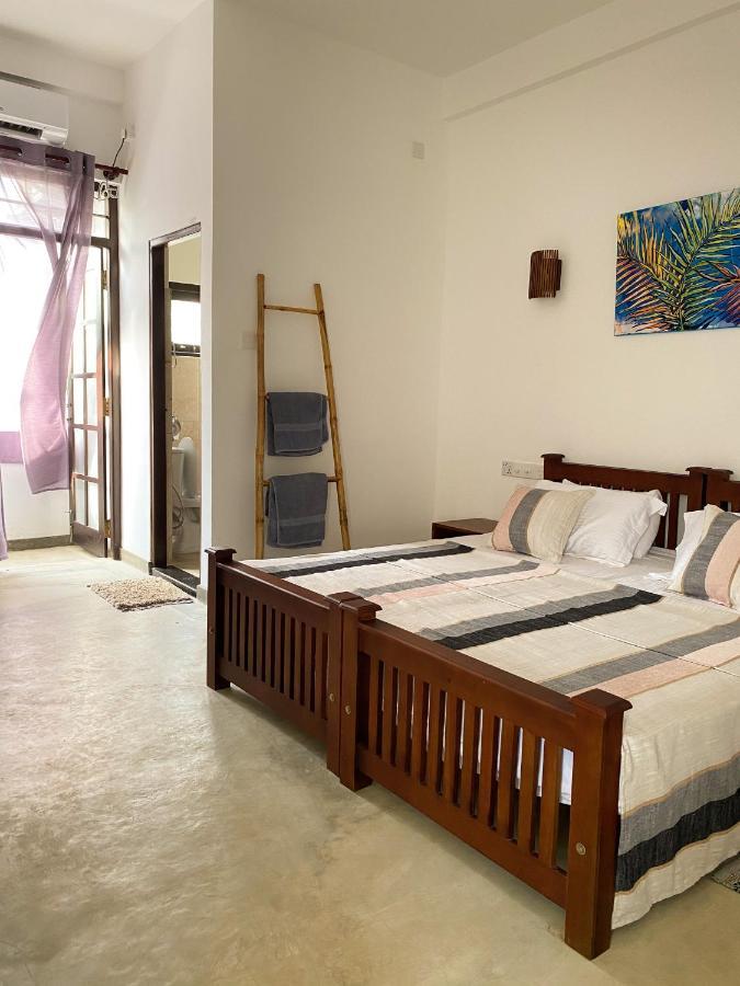 Peak Point Hotel Matara Exterior photo